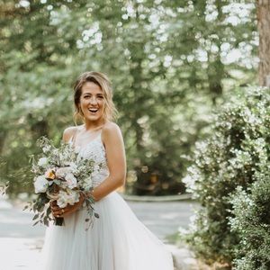 Meet your Posher, Khaki